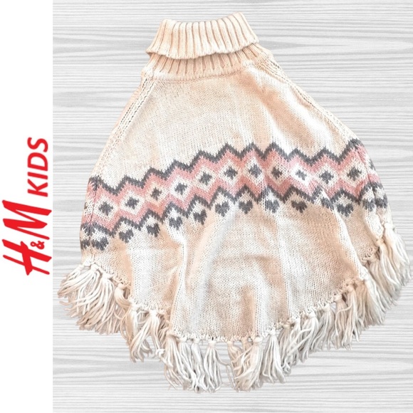 H&M Kid Knitted Turtleneck Poncho Shawl Cream Pink Gray Hearts Diamond / Size M - Picture 1 of 6